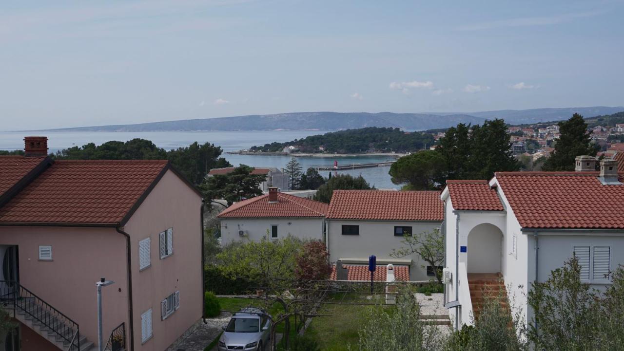 Apartments Bestak Krk Town Exteriör bild